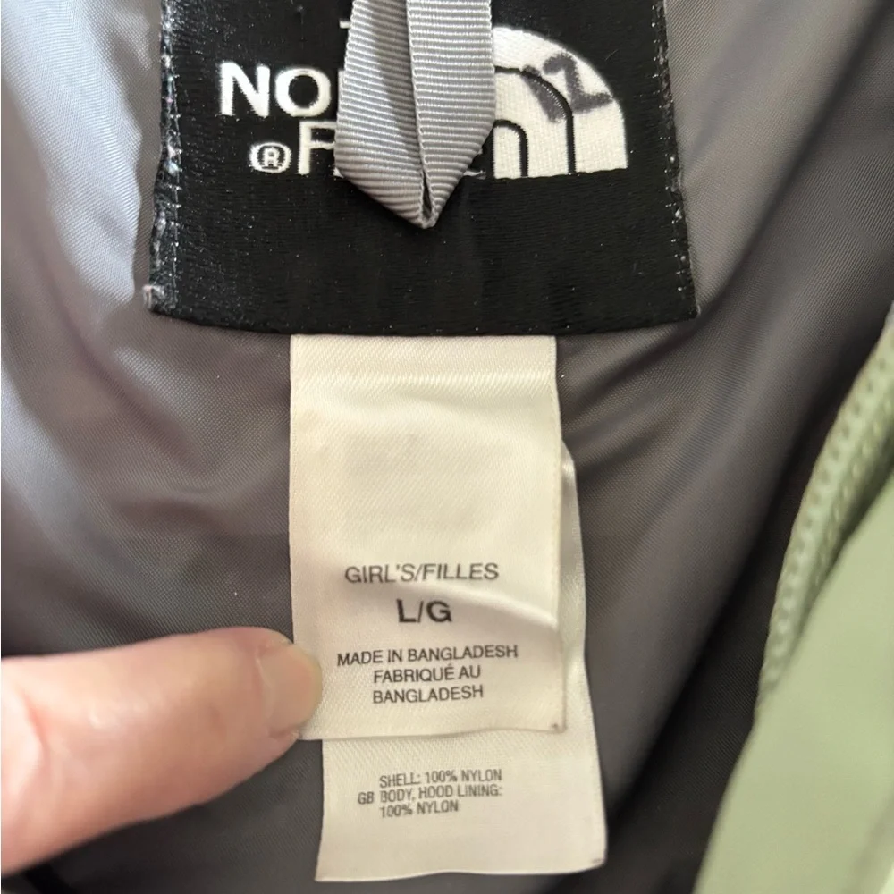 North Face Girls Large L light weight hooded coat. Green & Gray. EUC!! Preloved - Picture 11 of 12